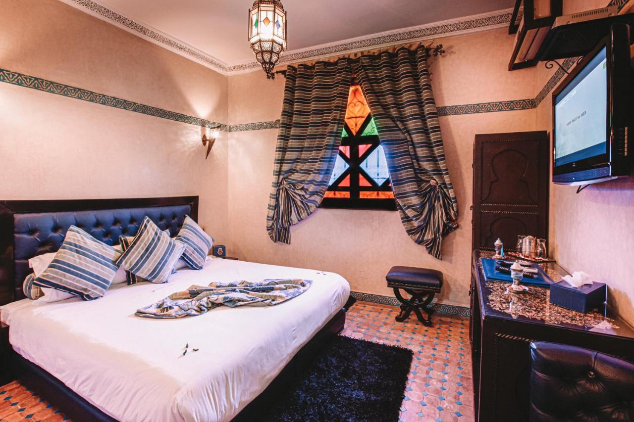 Riad Mabrouk Hotel มาร์ราเกช ภายนอก รูปภาพ